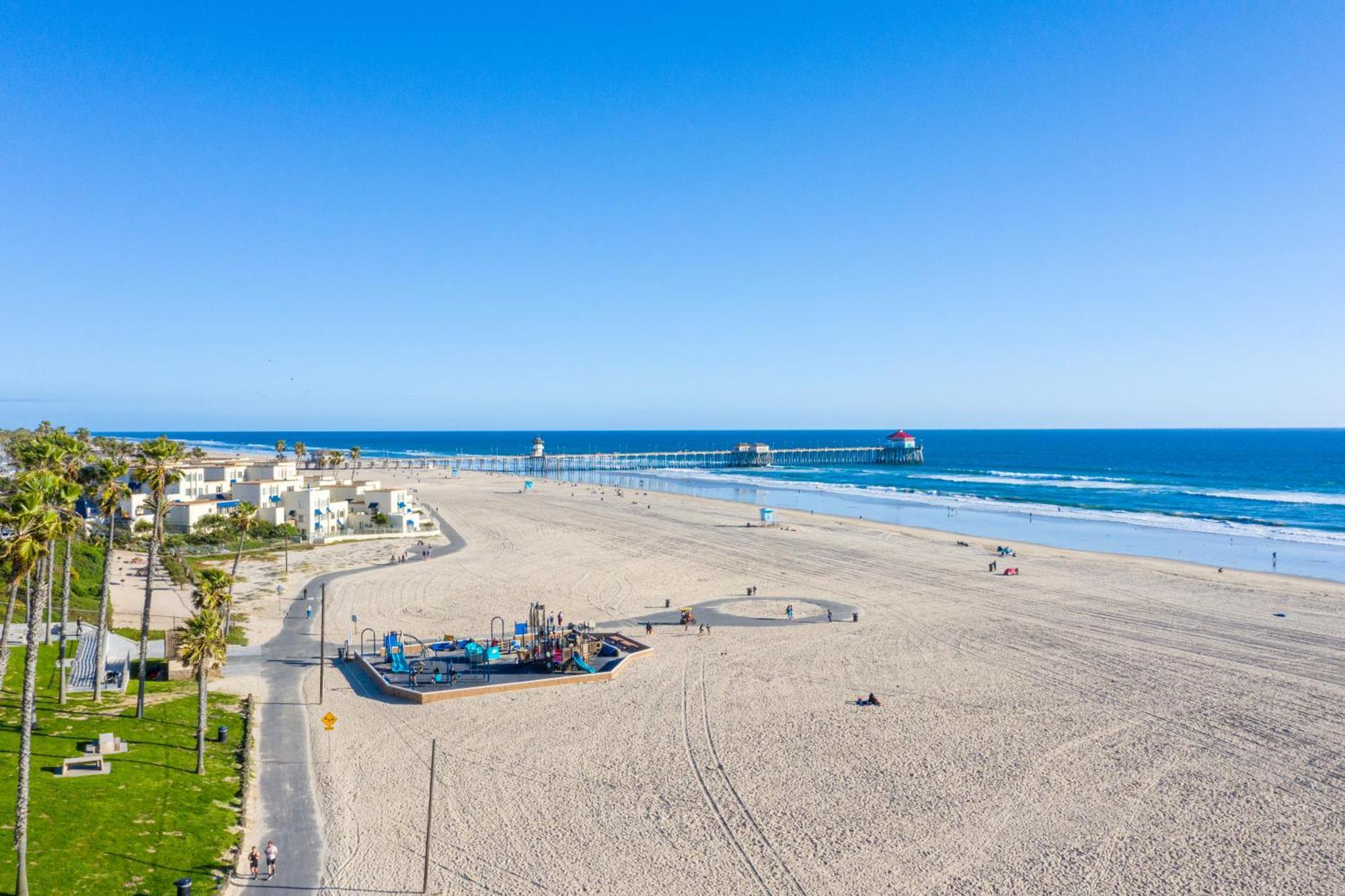 New Luxurious Beach Home Huntington Beach Exterior photo